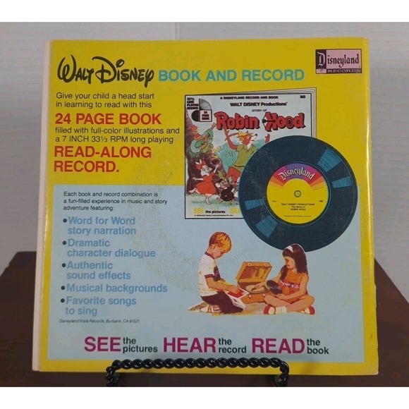 1977 Walt Disney 24 Page Read Along Book & Record 33 1/3 RPM Dumbo #324 - Picture 4 of 10